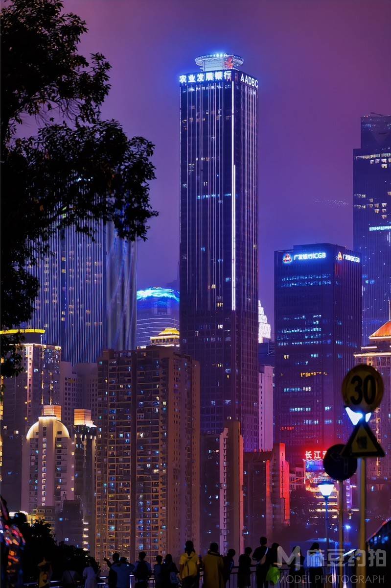 夜景模特