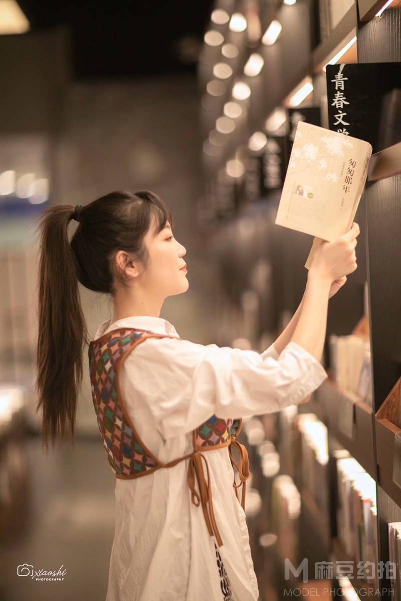 清新模特