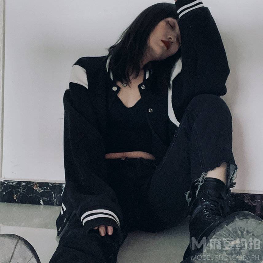 暗黑模特