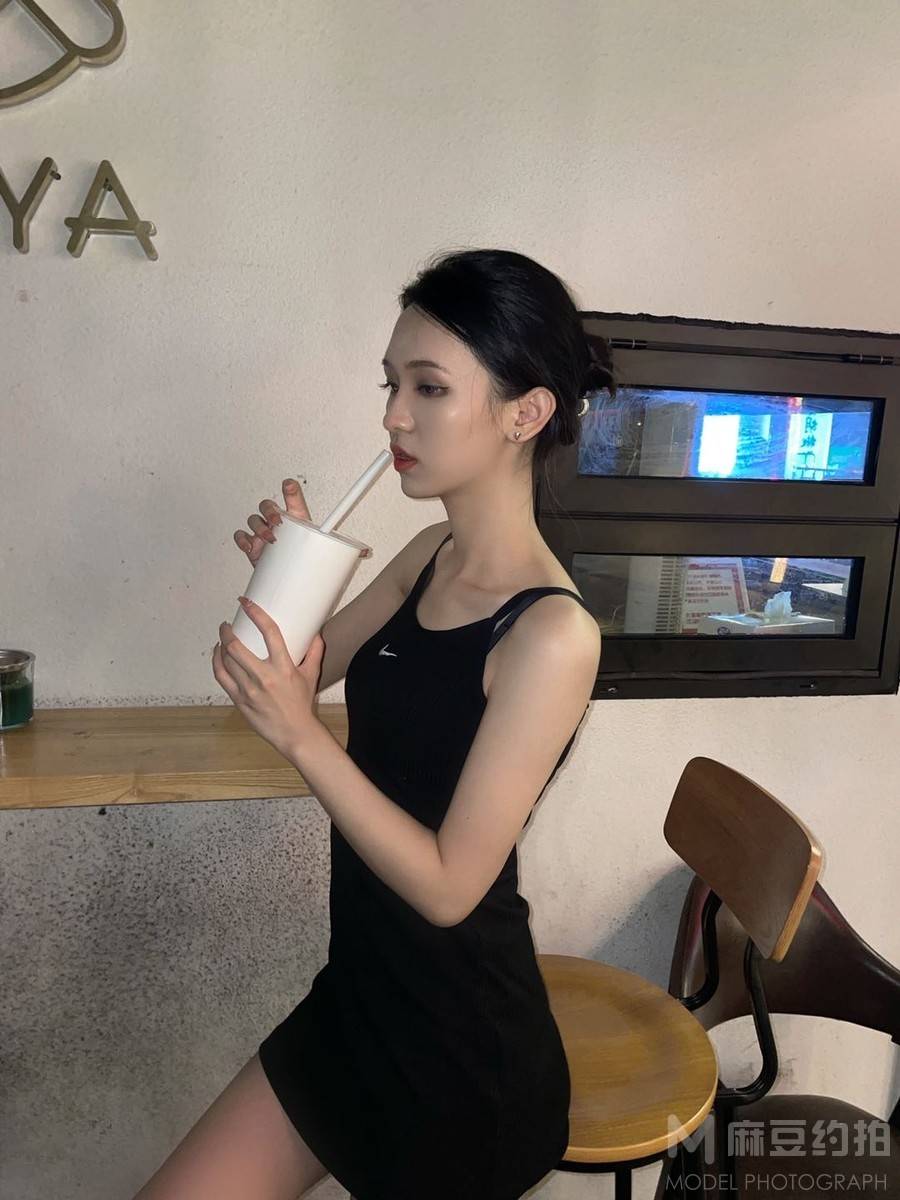 纪实模特