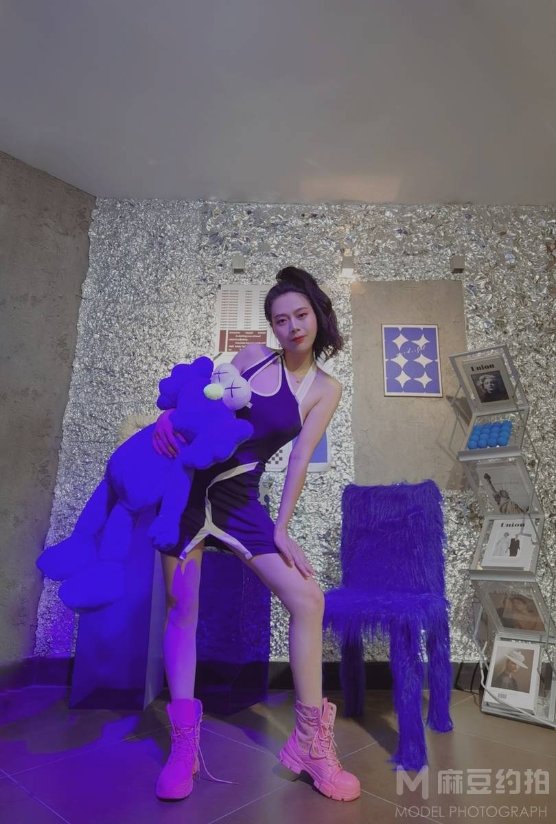 清新模特