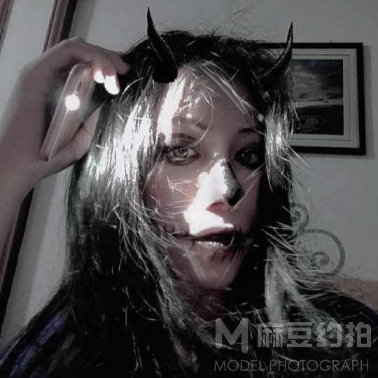 暗黑模特