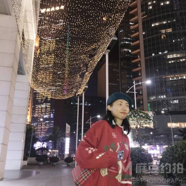 夜景模特