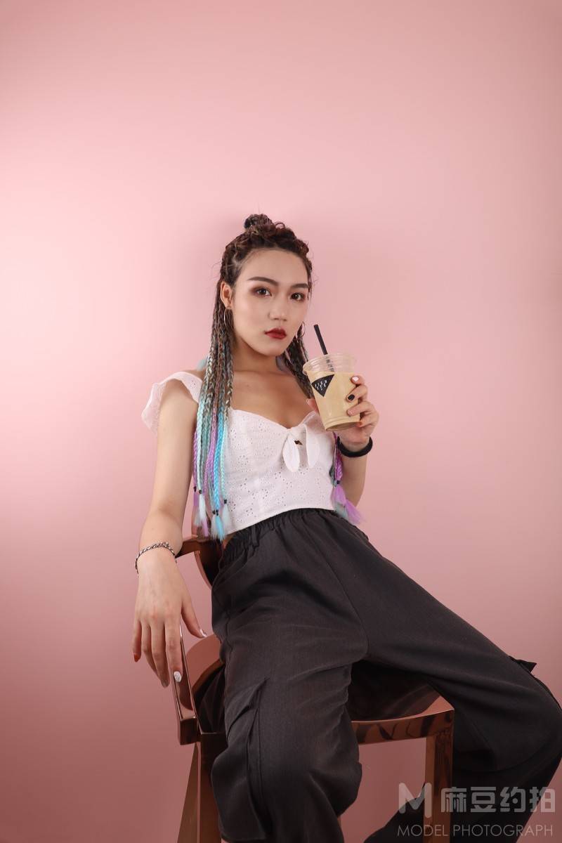 暗黑模特