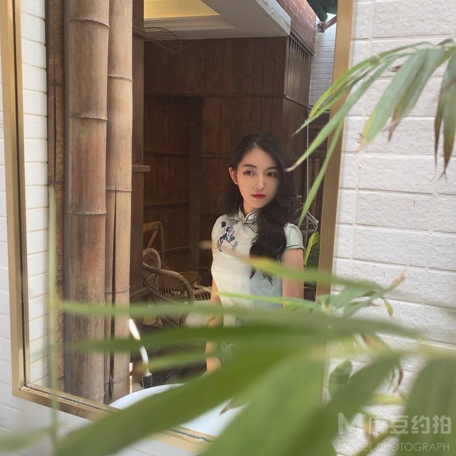 民国模特