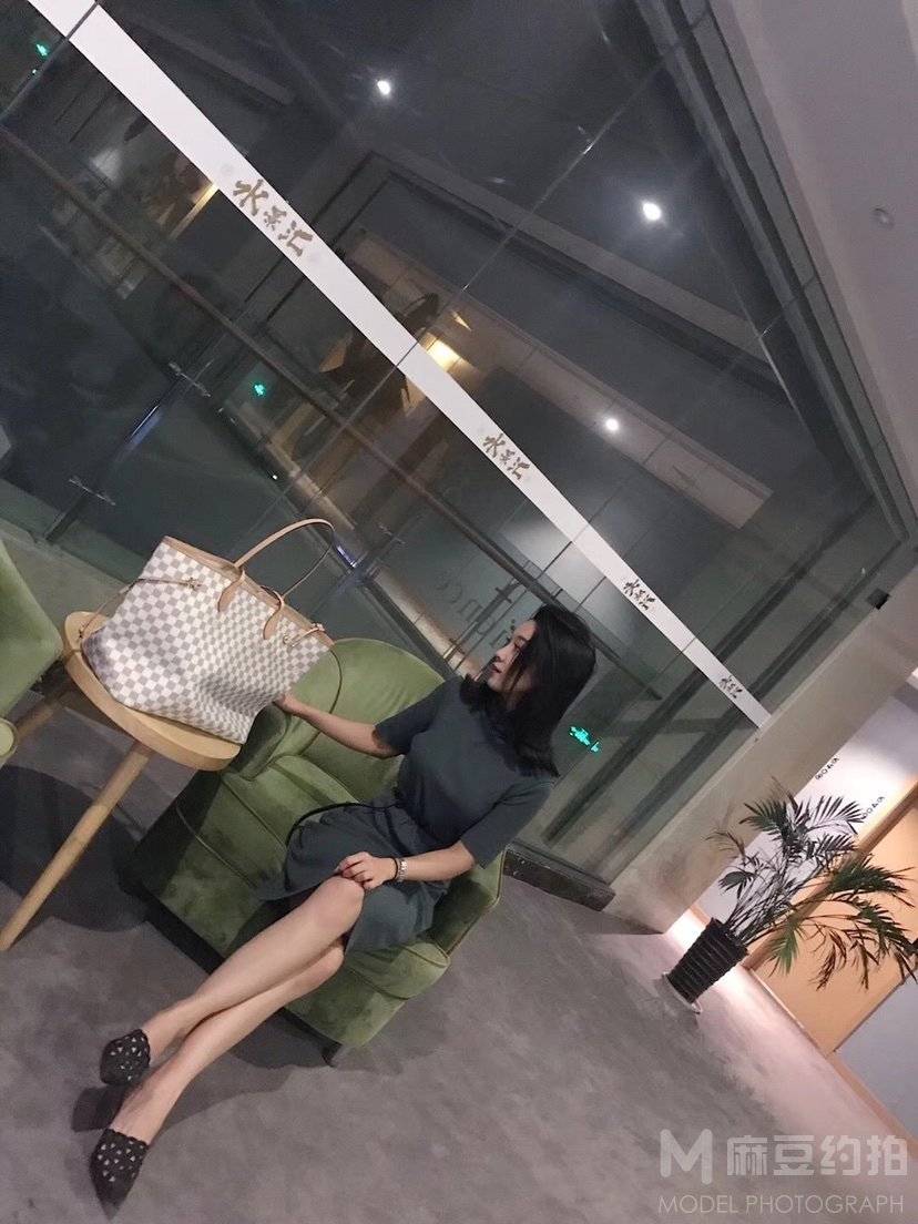 孕照模特