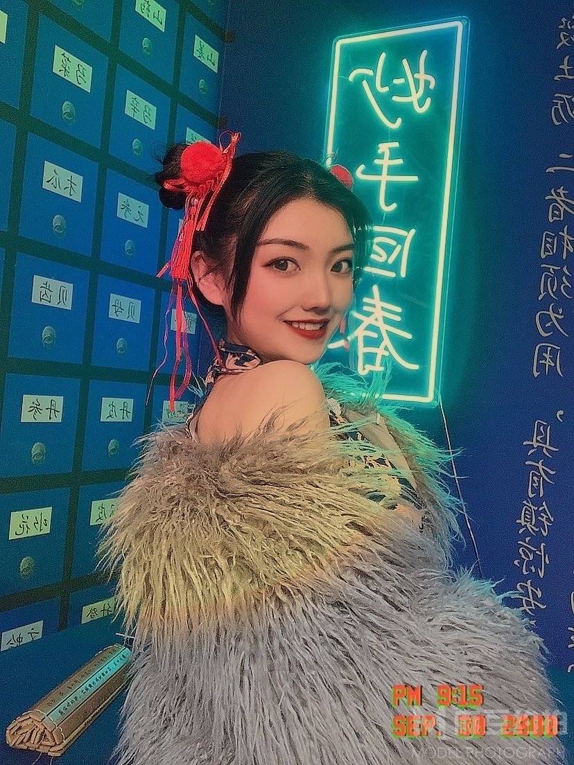 校园模特