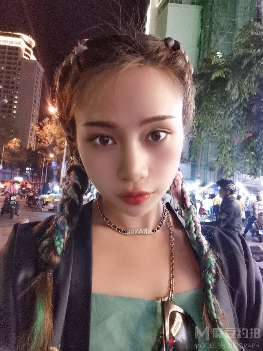 商务模特