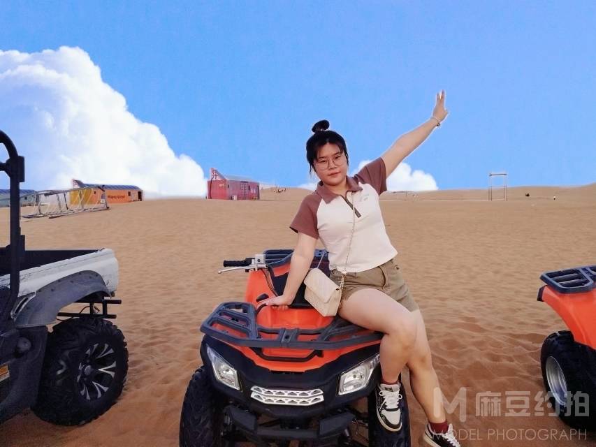 妆容模特