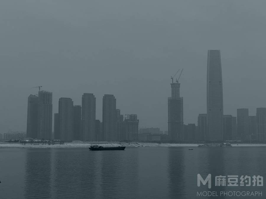纪实模特