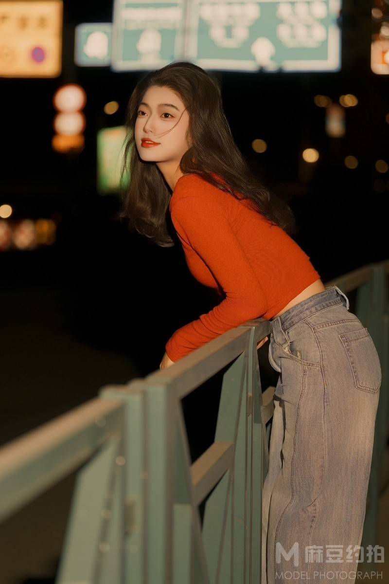 夜景模特