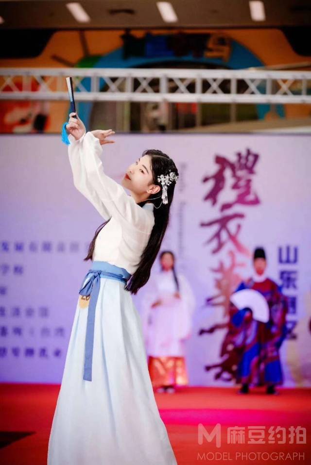 商务模特