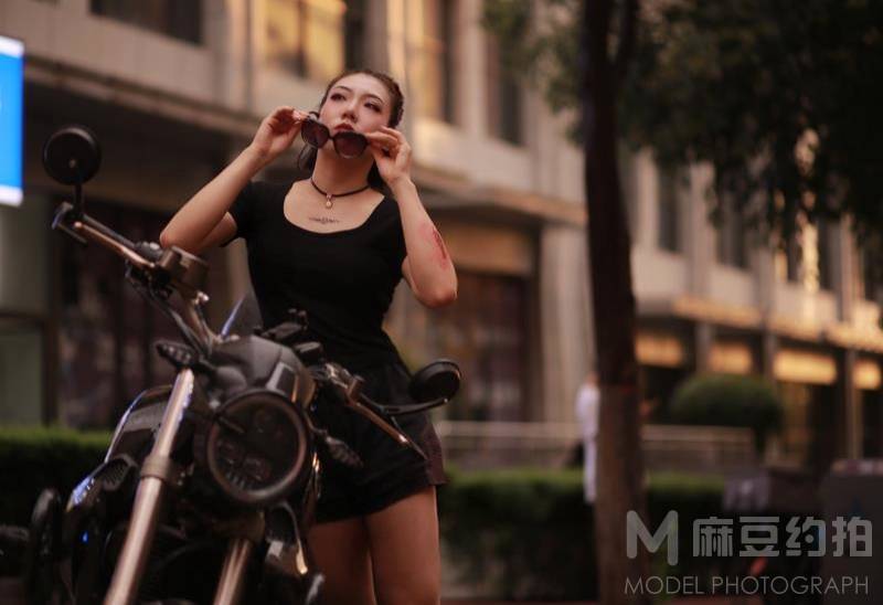 暗黑模特