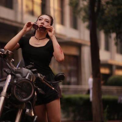 暗黑模特