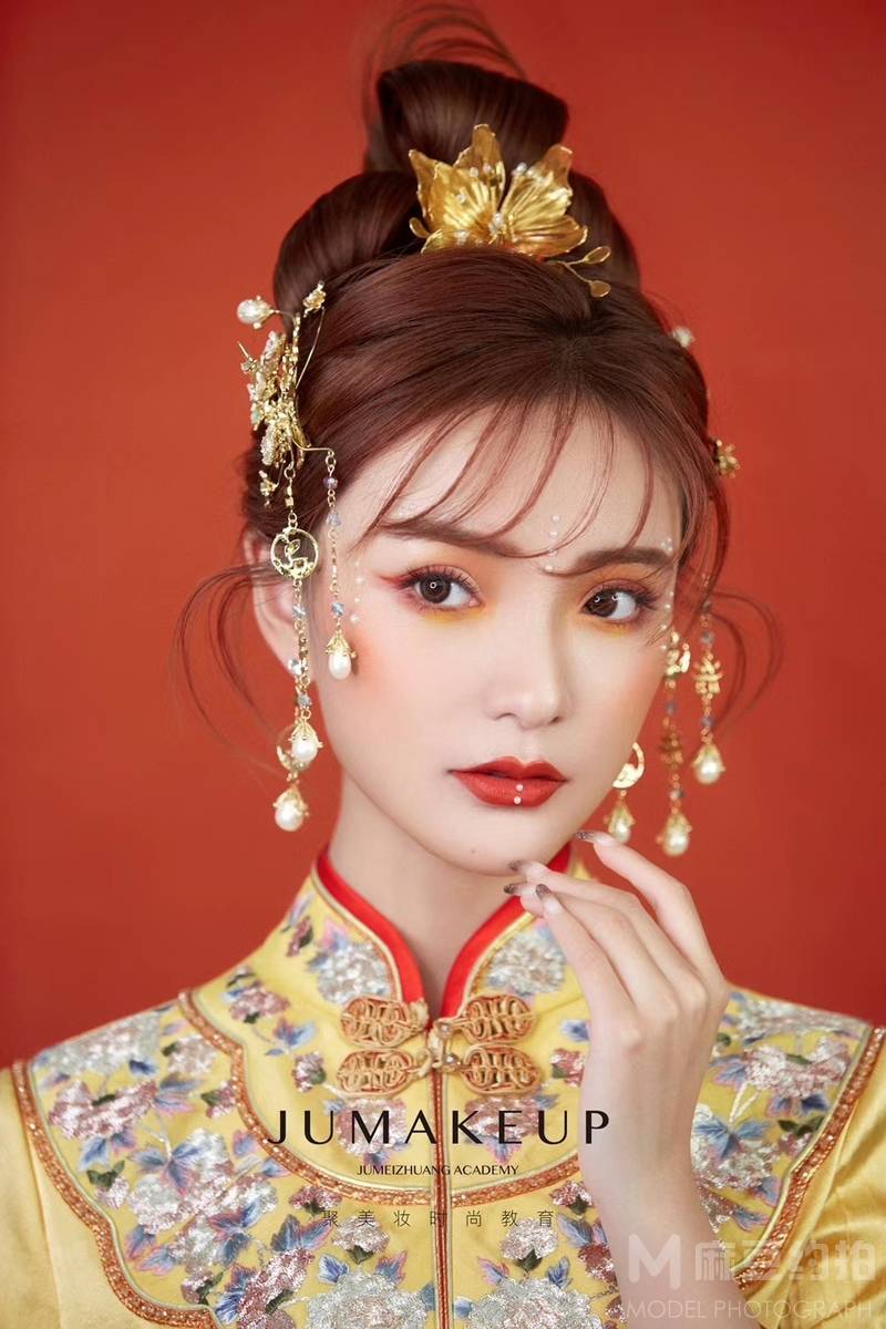 妆容模特