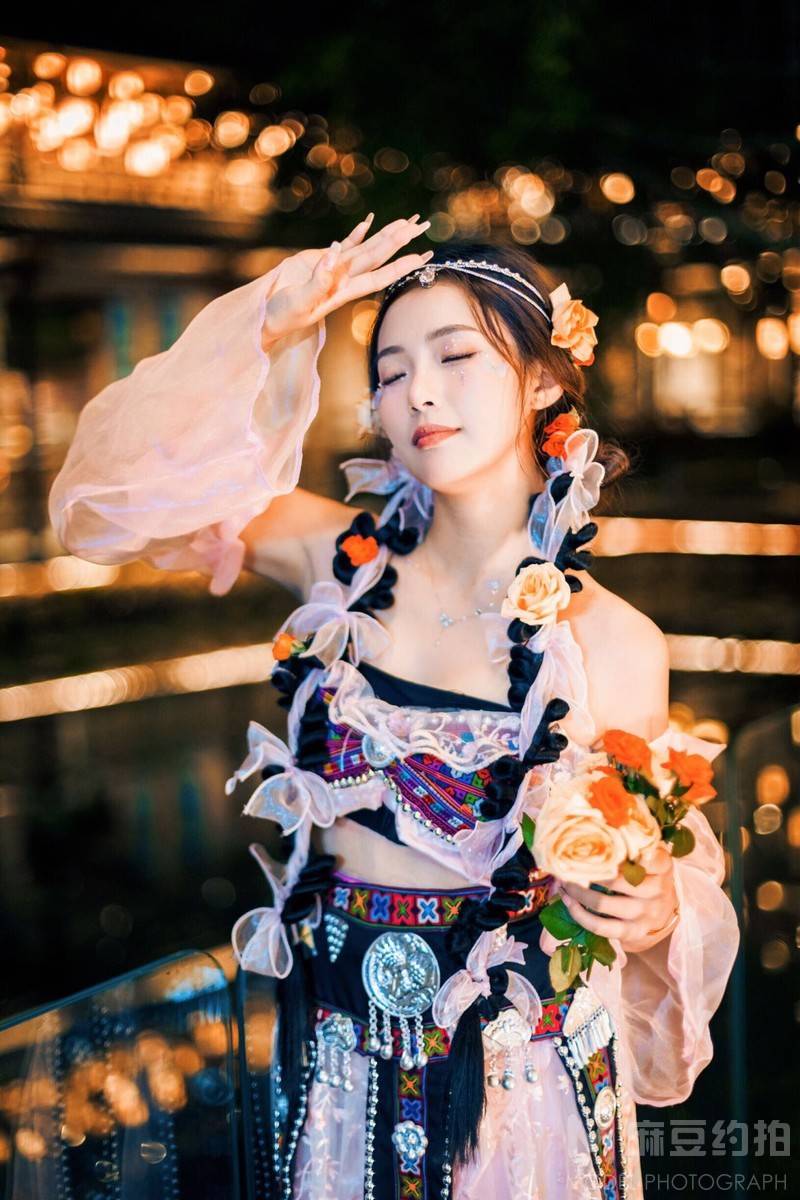 汉服模特