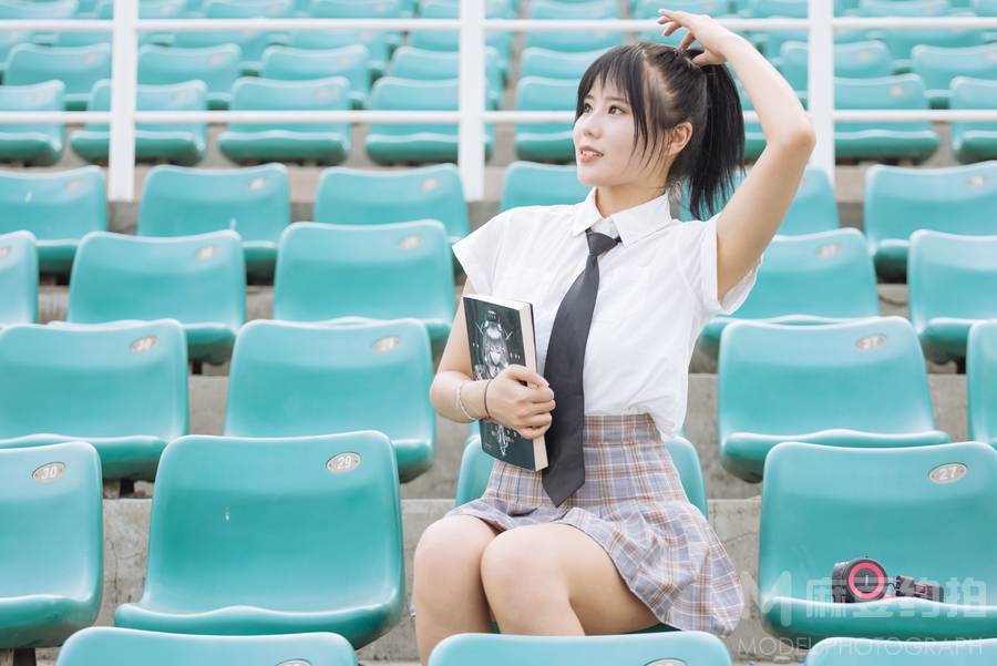 校园模特