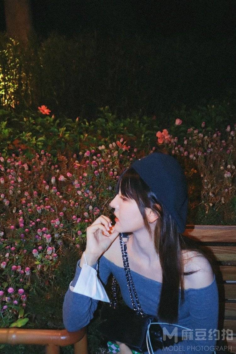 胶片模特