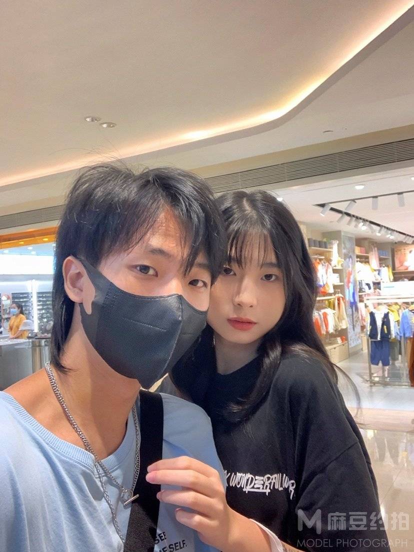 情侣模特