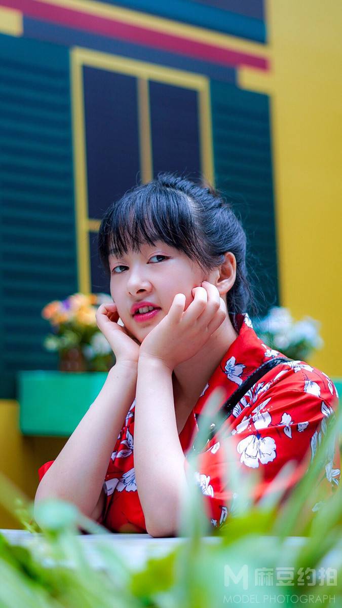 情绪模特