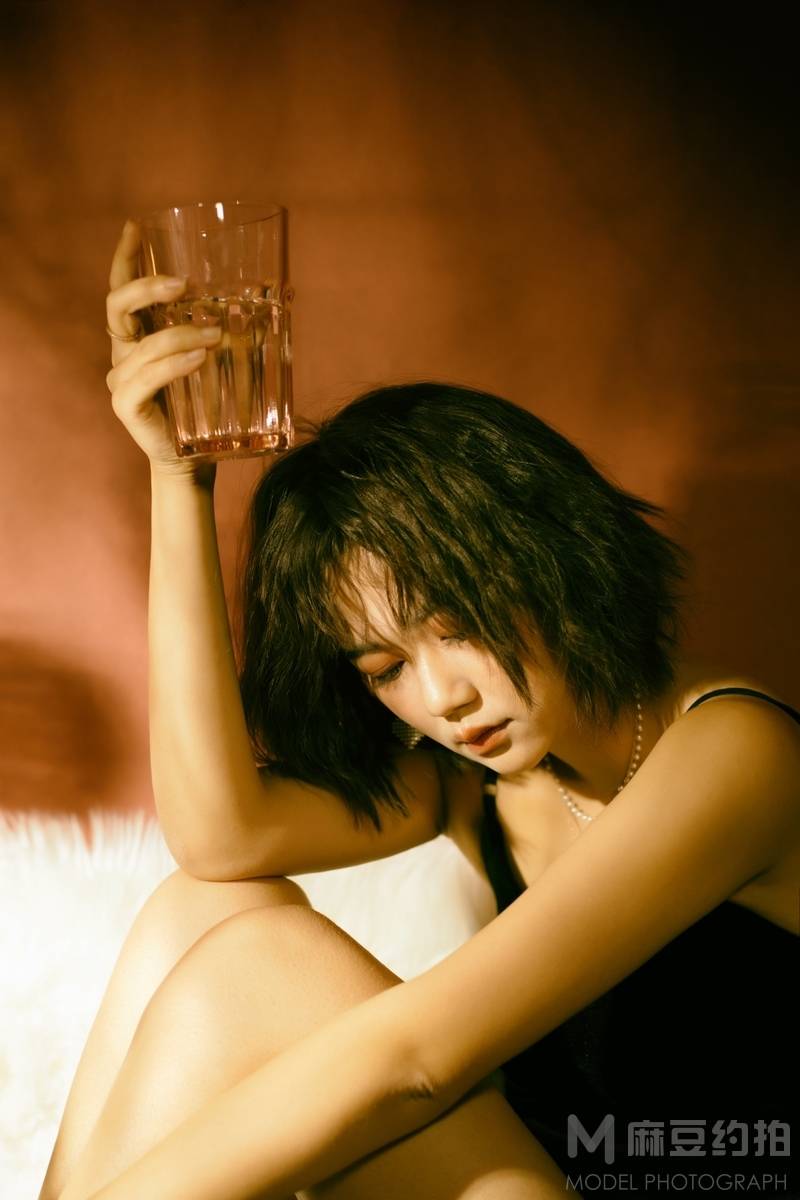 胶片模特