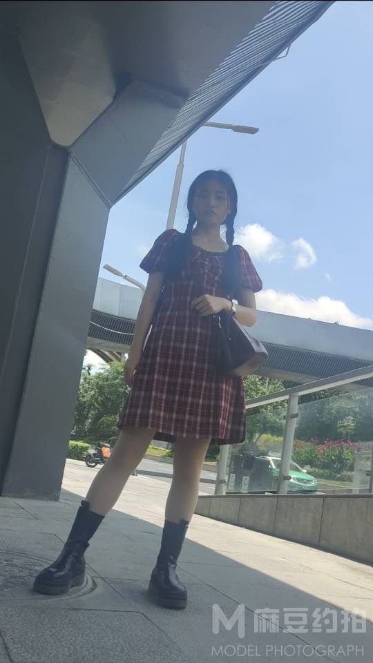校园模特