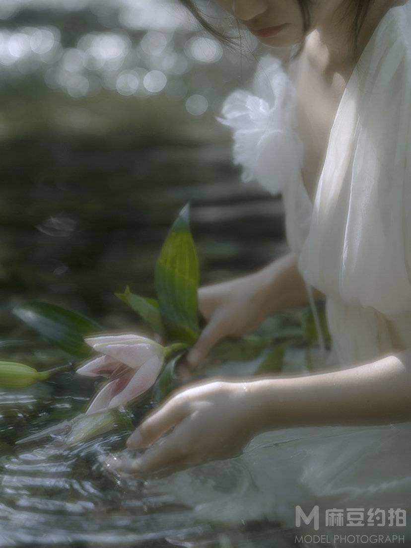 清新模特