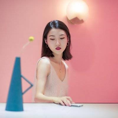 情绪模特