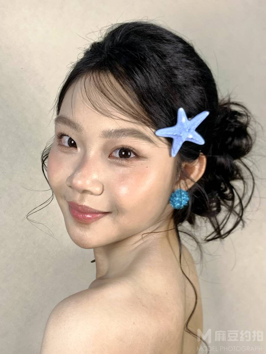 民国模特