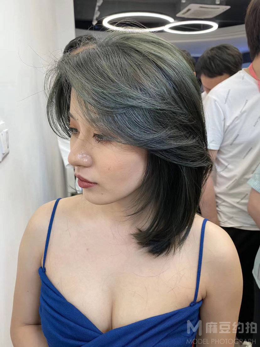 纪实模特