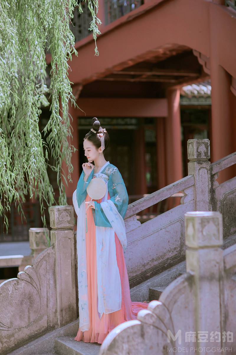 古风模特