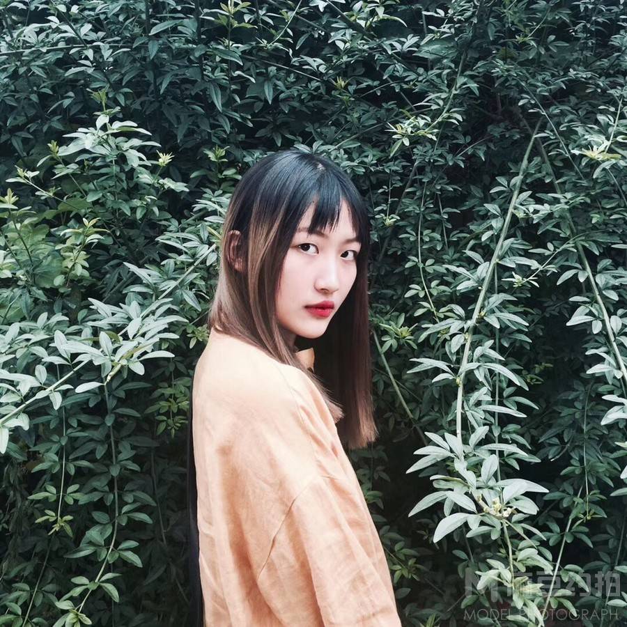暗黑模特