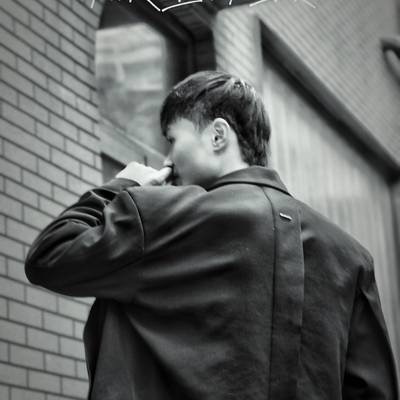黑白模特
