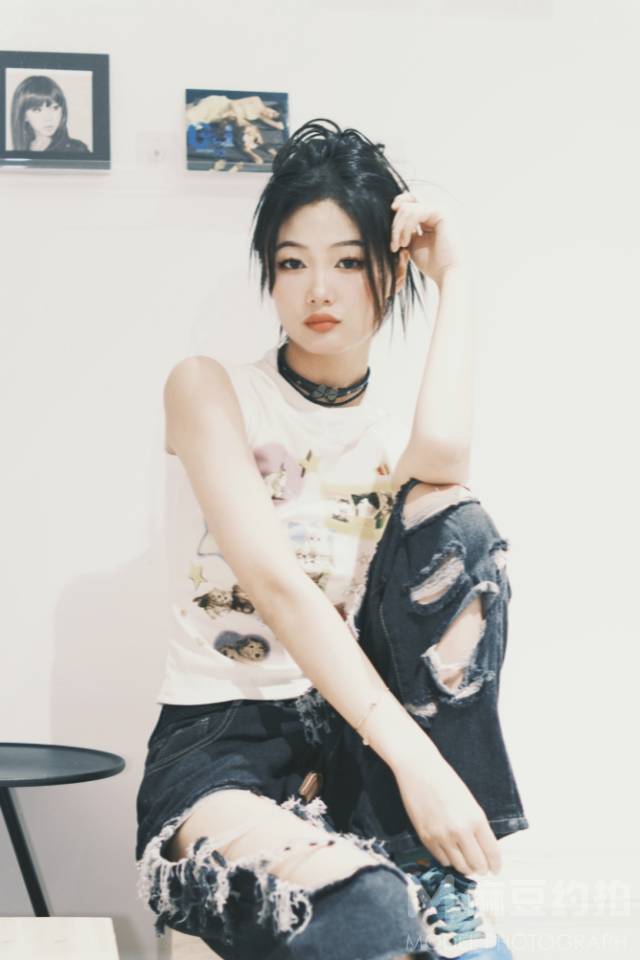 胶片模特