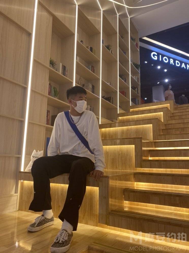 情侣模特