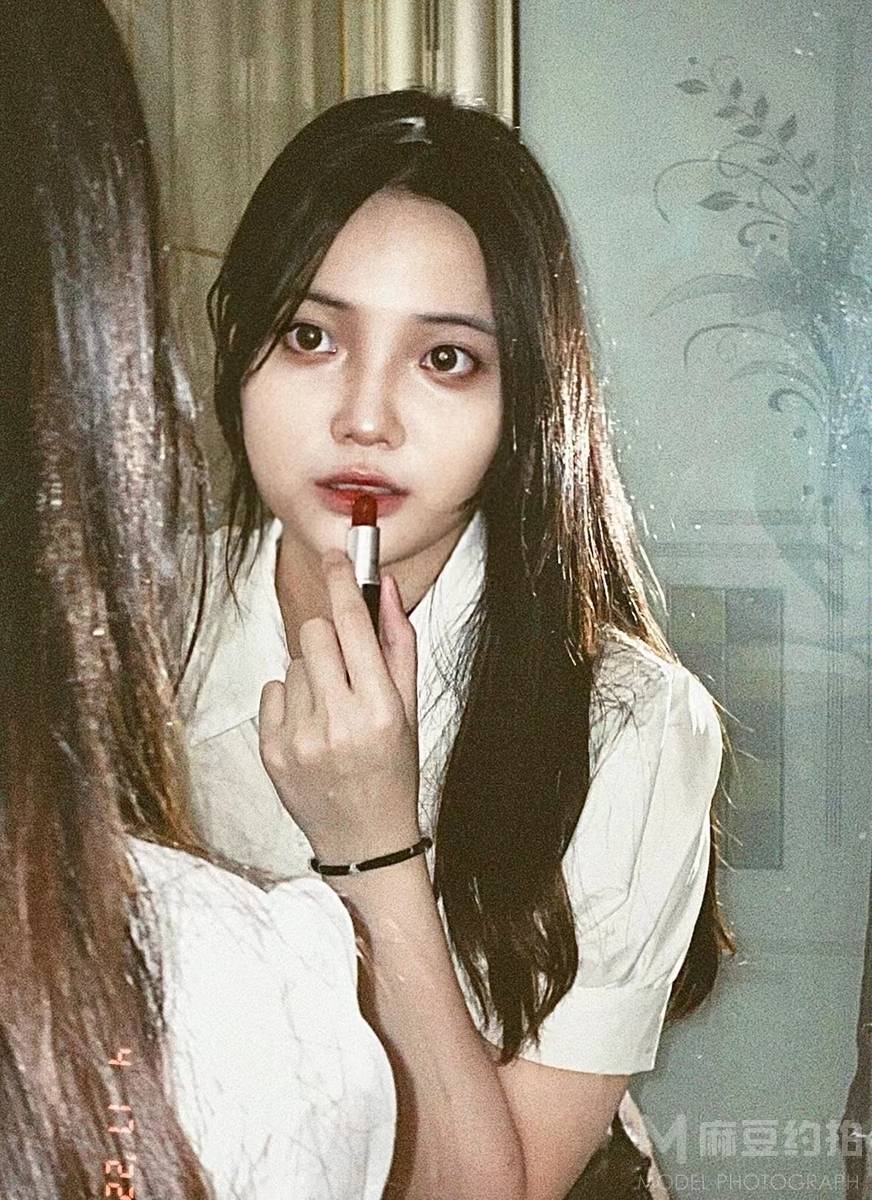 胶片模特
