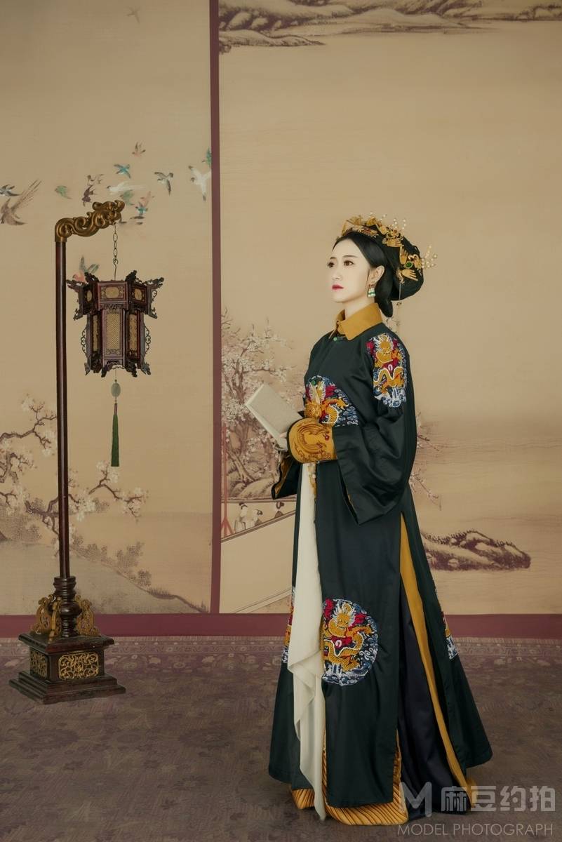 民国模特