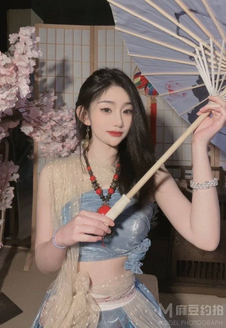 民国模特