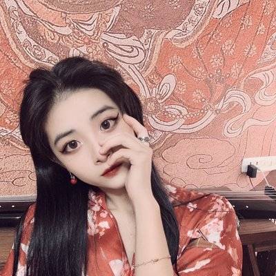 黑白模特