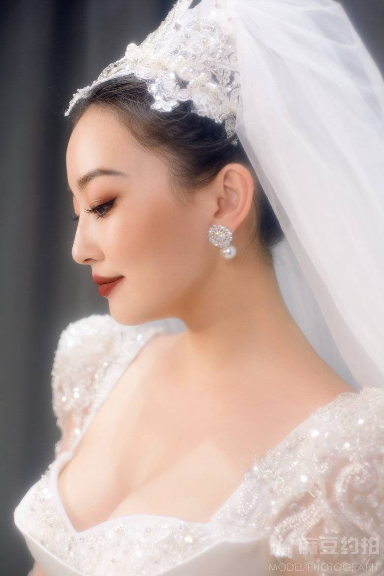 婚礼模特