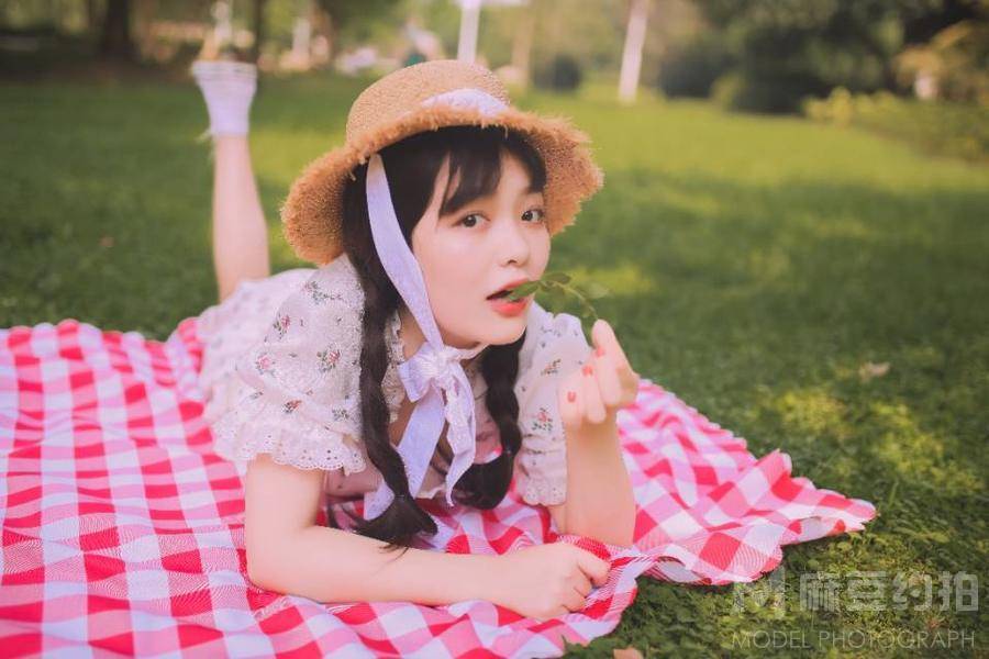 校园模特