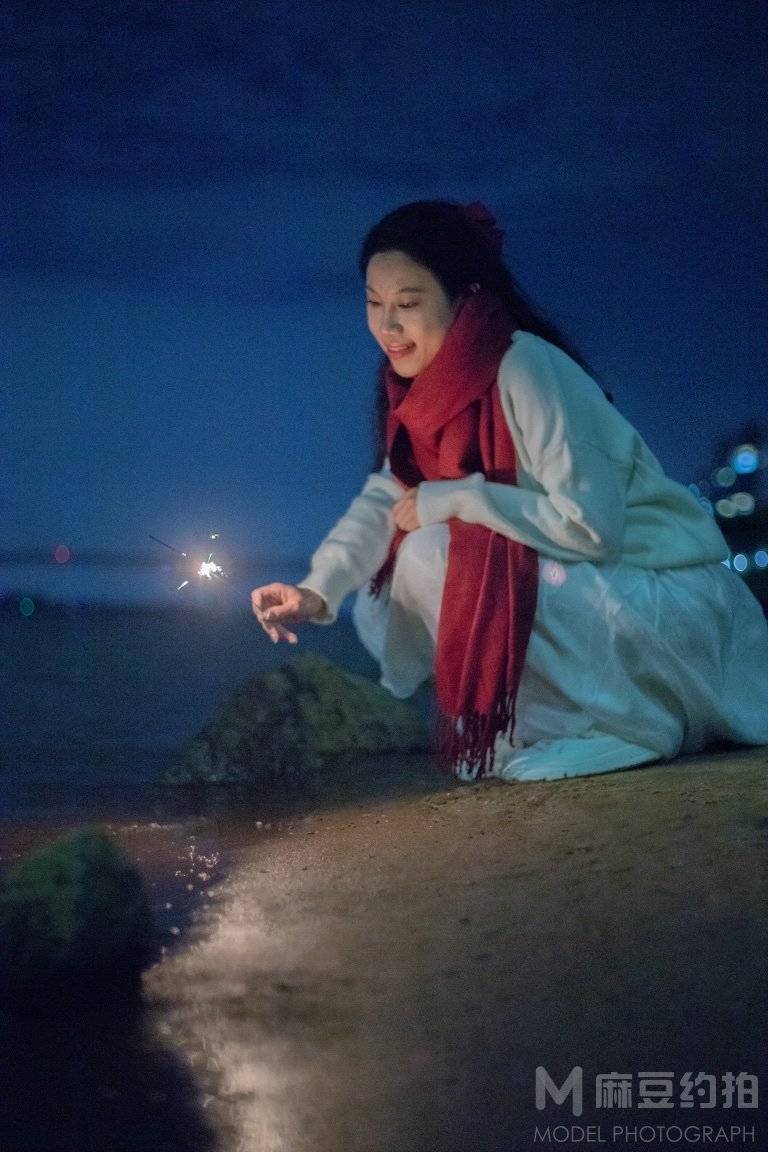 夜景模特