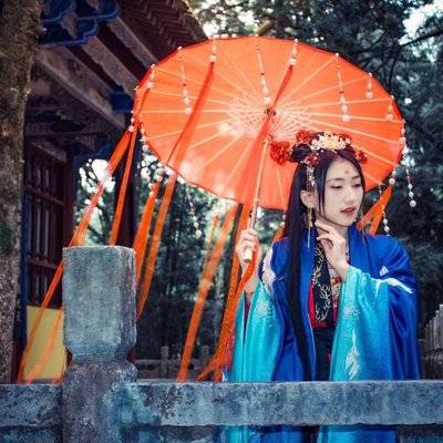 汉服模特