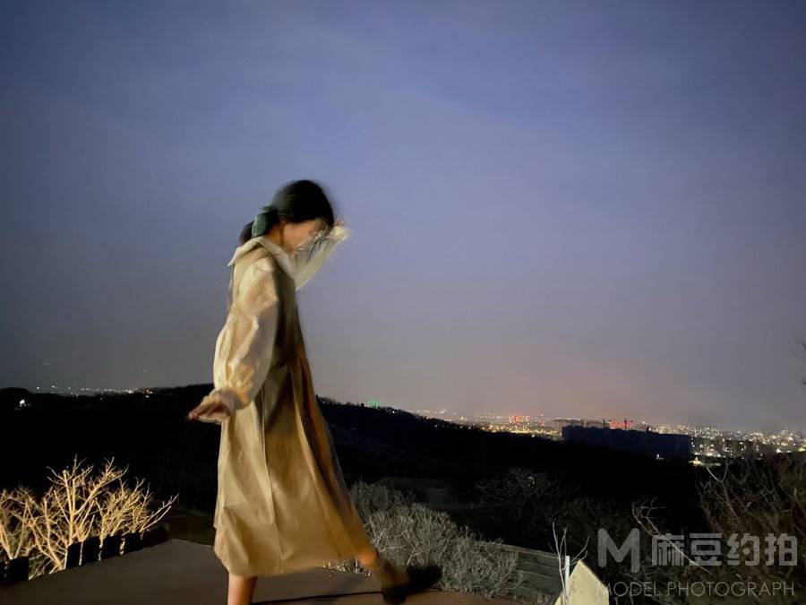 夜景模特