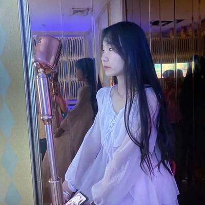 黑白模特