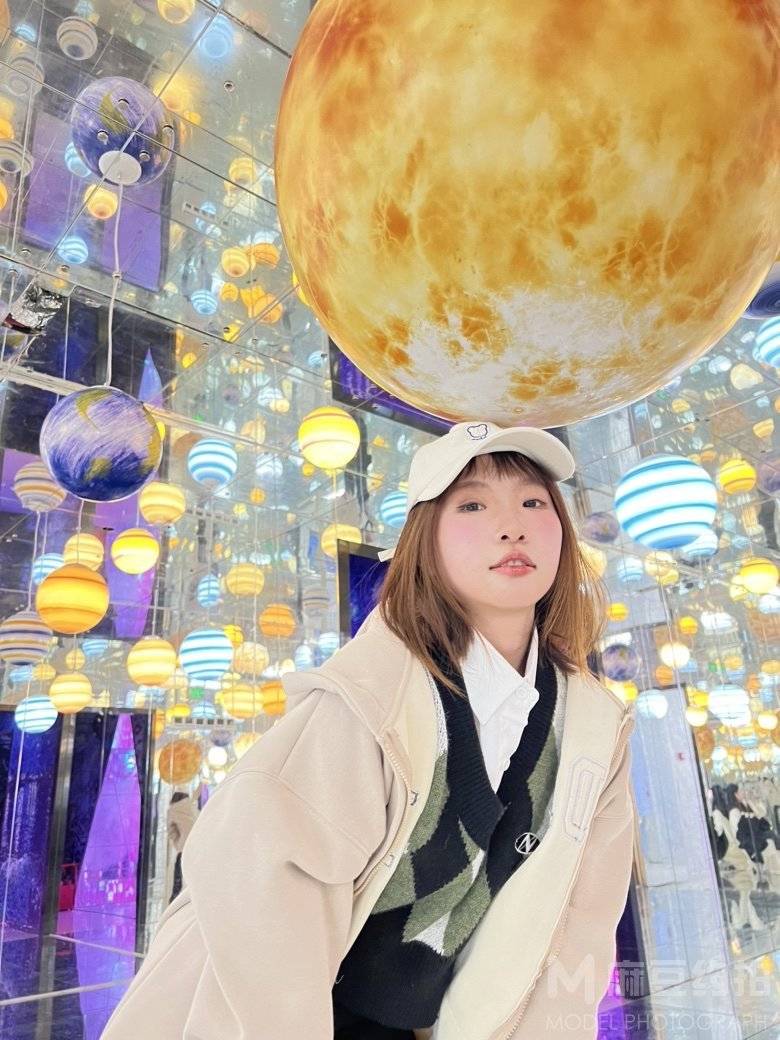 校园模特