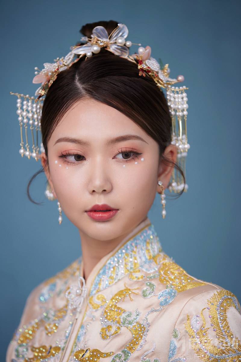 妆容模特