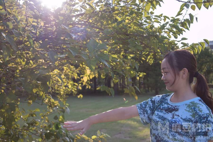 校园模特
