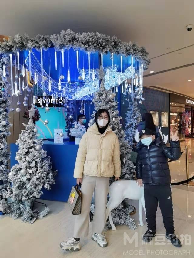 民国模特