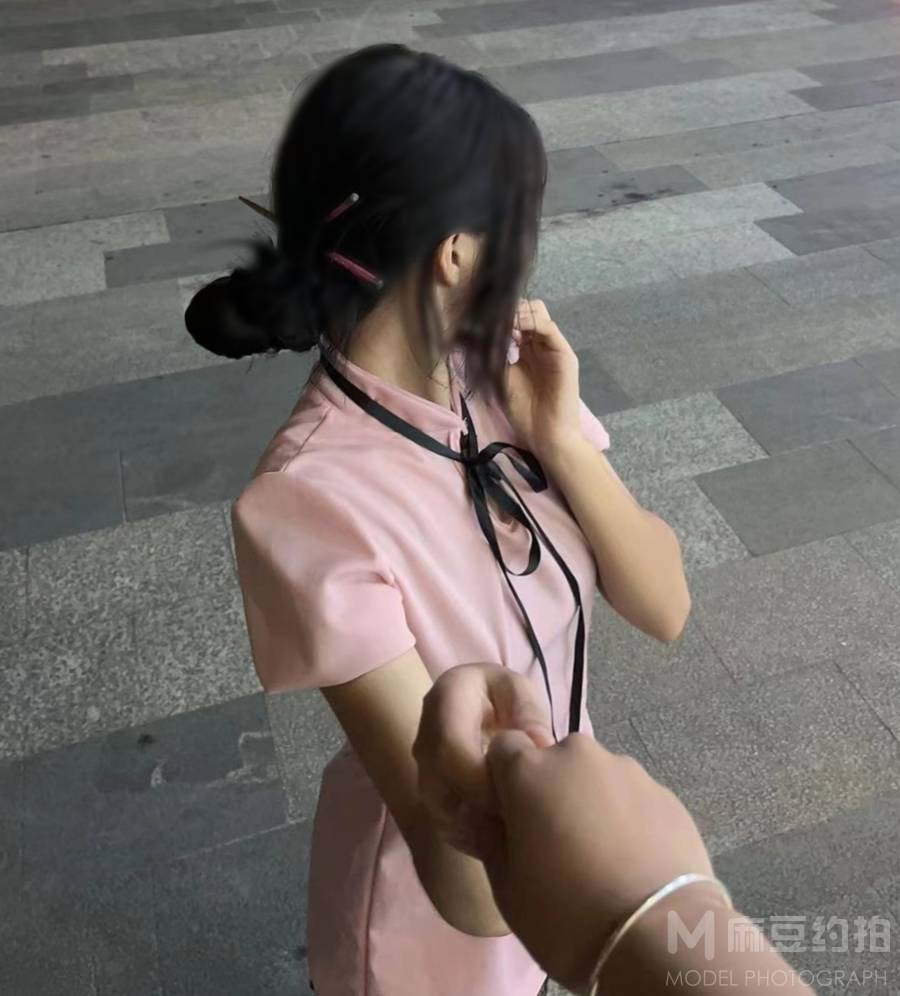 民国模特